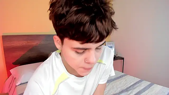 justinbiler online show from January 26, 12:33 pm