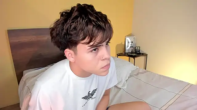 justinbiler online show from March 9, 9:57 pm