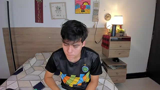 justinbiler online show from January 9, 2:42 pm