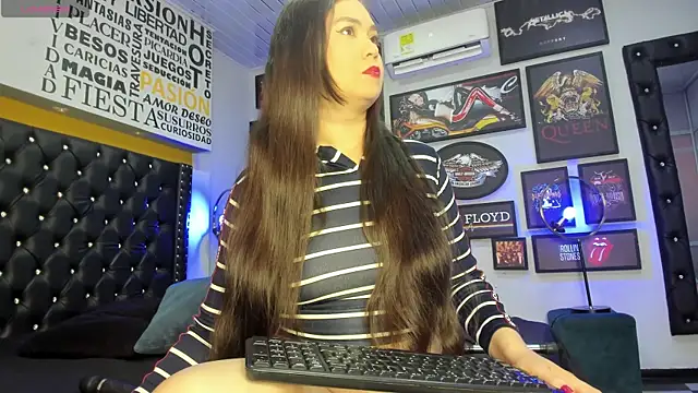 MADISSONLOVE  online show from March 20, 12:11 pm