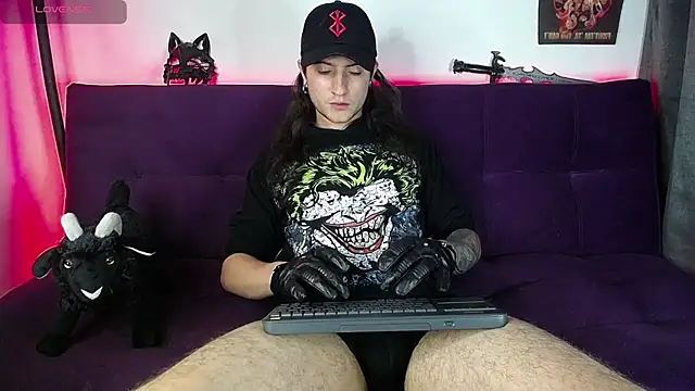 Snapshot of blckwolf_6 chatting on January 8, 11:30 pm blckwolf 6 online show from January 8, 11:30 pm