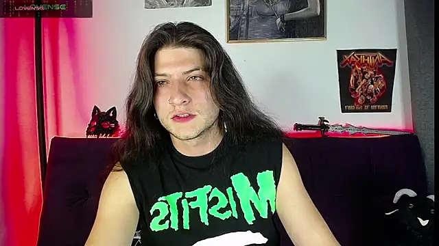 Snapshot of blckwolf_6 chatting on January 22, 7:57 am blckwolf 6 online show from January 22, 7:57 am