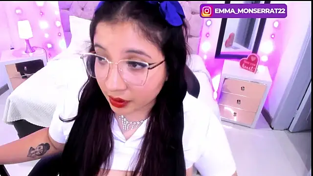 Emma monserrat online show from February 18, 6:26 am