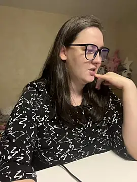 hungry1bunny online show from December 30, 9:50 pm