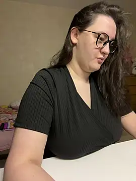 hungry1bunny online show from January 24, 5:21 pm