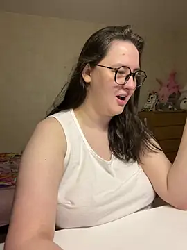 hungry1bunny online show from February 4, 5:23 pm