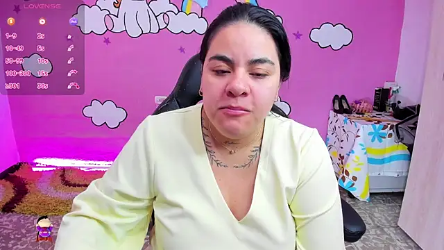 Sharon hils online show from February 19, 4:36 pm