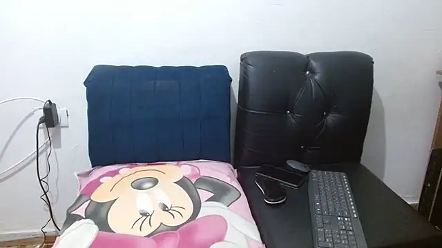 charlotte slut online show from November 29, 6:27 am