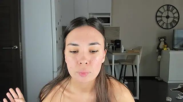 nilliluv online show from April 4, 12:02 pm