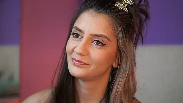 Snapshot of SabrinaHope chatting on February 3, 3:48 am SabrinaHope online show from February 3, 3:48 am