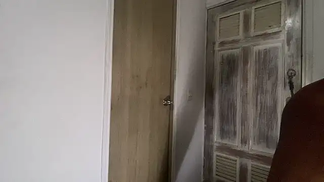 Snapshot of BBCGODIAM9 chatting on February 10, 12:18 pm BBCGODIAM9 online show from February 10, 12:18 pm