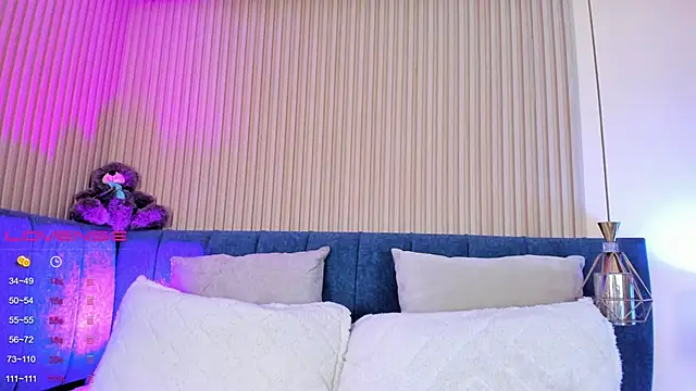 kathecute   online show from January 15, 1:45 am