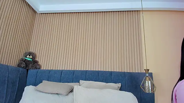 kathecute   online show from November 9, 1:37 am