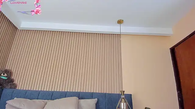 kathecute   online show from February 21, 1:39 am