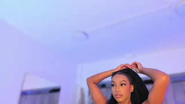 Snapshot of ChaynnaCooper chatting on September 18, 8:00 pm ChaynnaCooper online show from September 18, 8:00 pm