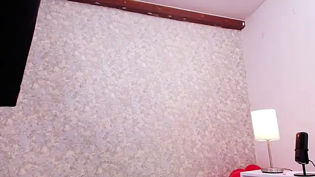 nicol f online show from February 11, 7:16 pm