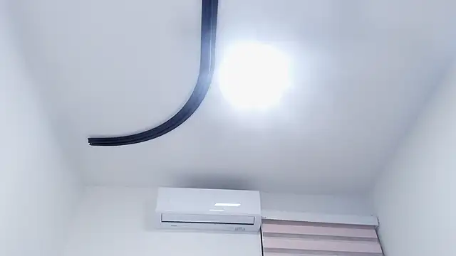 nicol f online show from February 18, 3:13 am