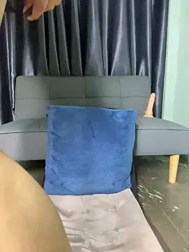 Snapshot of Ly_Coca24 chatting on March 6, 5:33 pm Ly Coca24 online show from March 6, 5:33 pm