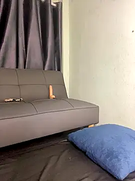 Snapshot of Ly_Coca24 chatting on September 16, 12:50 pm Ly Coca24 online show from September 16, 12:50 pm