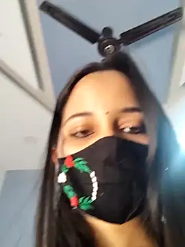 Snapshot of Varnika_aarora chatting on December 25, 9:56 am Varnika aarora online show from December 25, 9:56 am