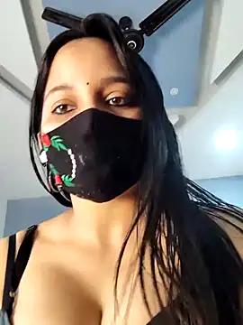 Snapshot of Varnika_aarora chatting on January 10, 7:25 am Varnika aarora online show from January 10, 7:25 am
