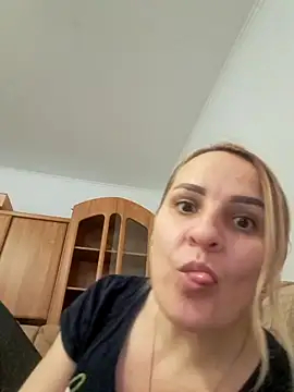 Malichkaanna30 online show from December 15, 1:00 pm