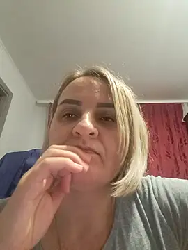 Malichkaanna30 online show from December 23, 7:41 pm