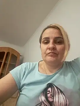 Malichkaanna30 online show from February 12, 5:37 pm