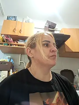 Malichkaanna30 online show from September 21, 8:27 am