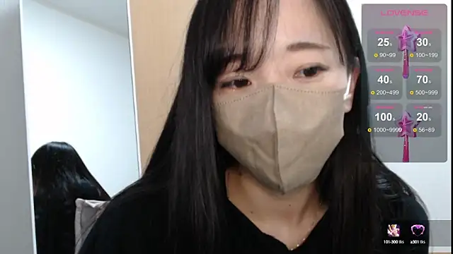 Snapshot of Rio_chan_ chatting on February 18, 11:41 pm Rio chan  online show from February 18, 11:41 pm