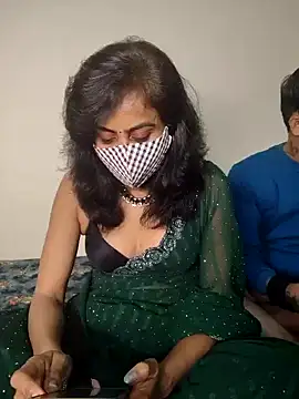Snapshot of Raat_ki_rani_ chatting on February 2, 5:15 pm Raat ki rani  online show from February 2, 5:15 pm