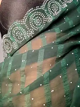 Snapshot of Raat_ki_rani_ chatting on February 9, 10:31 am Raat ki rani  online show from February 9, 10:31 am