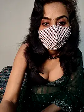 Snapshot of Raat_ki_rani_ chatting on February 25, 4:42 pm Raat ki rani  online show from February 25, 4:42 pm