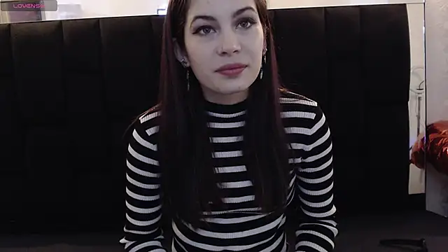  yuyi online show from February 21, 11:33 am