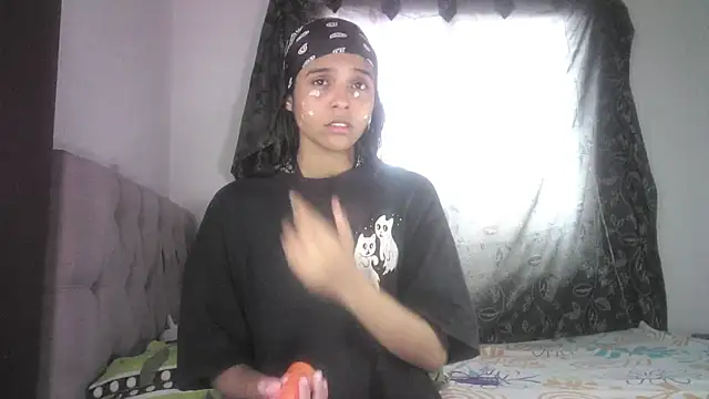 Michi sexy online show from February 18, 5:10 pm