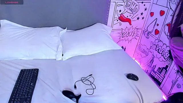 missy taylor  online show from February 17, 7:42 pm