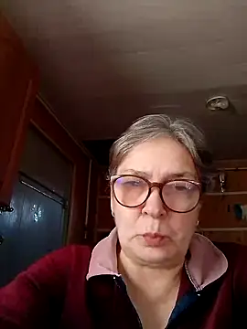 IrinaSweet54 online show from January 14, 8:20 am