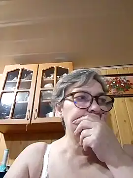 IrinaSweet54 online show from January 28, 7:53 pm