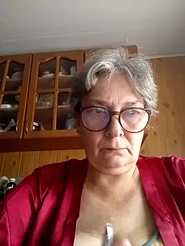 IrinaSweet54 online show from September 15, 7:19 am