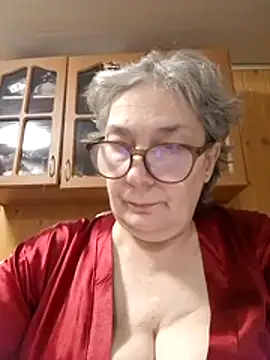 IrinaSweet54 online show from April 25, 7:33 am