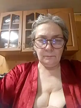 IrinaSweet54 online show from April 25, 5:43 pm