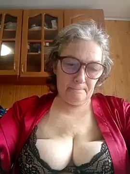 Snapshot of IrinaSweet54 chatting on June 23, 8:56 am IrinaSweet54 online show from June 23, 8:56 am
