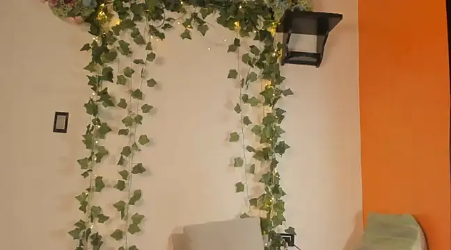 Snapshot of Cataleya19__ chatting on March 5, 3:40 pm Cataleya19   online show from March 5, 3:40 pm