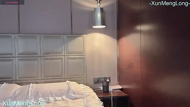 -XunMengLong- online show from January 14, 6:13 pm