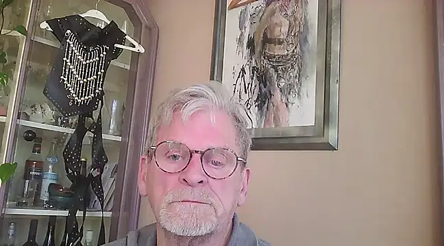 JanidGrunn online show from March 18, 2:15 pm