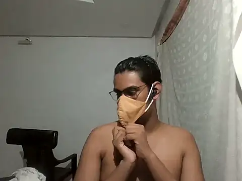 brownguy1234 online show from February 4, 1:48 pm