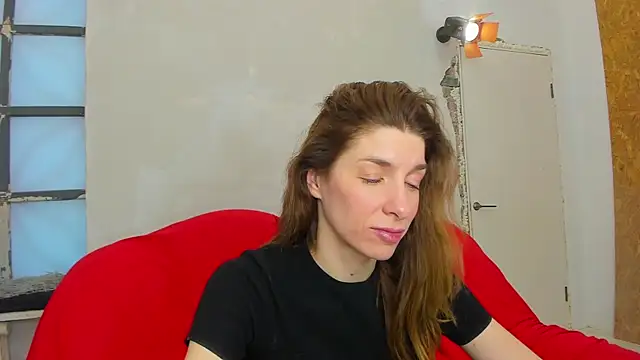 YourSuperModel online show from January 26, 12:01 pm