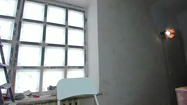 YourSuperModel online show from March 20, 4:40 am