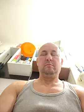 intx800 online show from March 28, 6:13 am