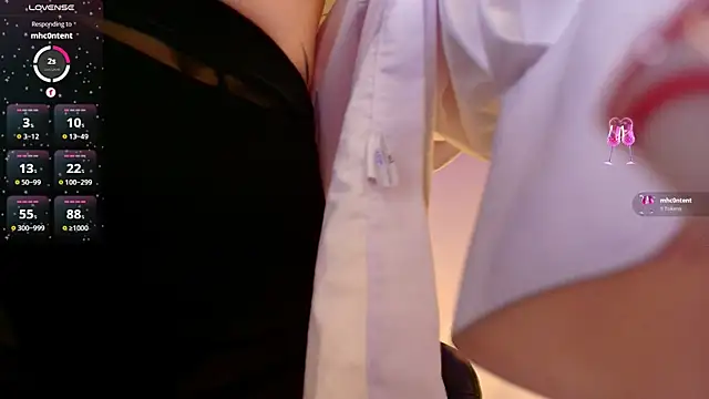 an6elica online show from March 29, 2:44 am